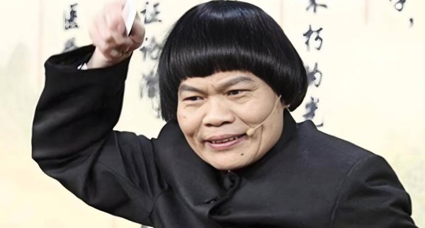 配资大全 72岁八两金现状曝光！日工作12小时眼神呆滞，前妻连爆患癌家暴内幕